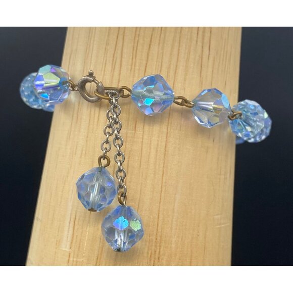 Vintage AB Blue Crystal Bead Bracelet Gold-Tone Chain 7.5" Spring Ring Dangle - Picture 4 of 8